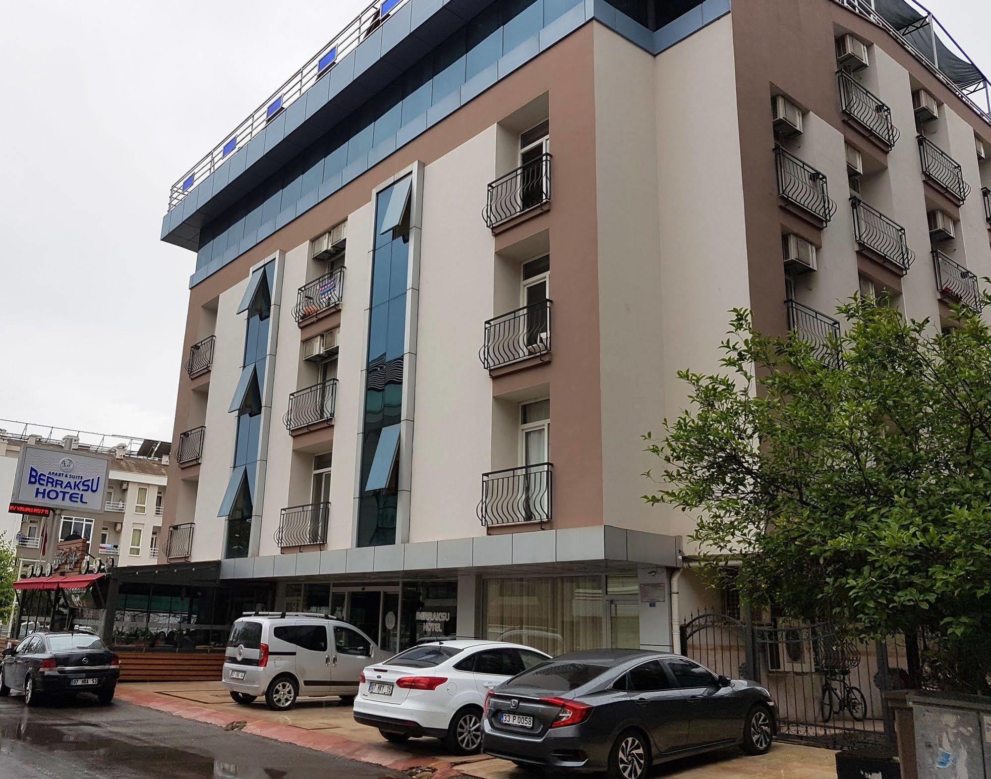 Berrak Su Hotel Анталія Екстер'єр фото